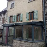 Des 3 Fontaines Holiday home *