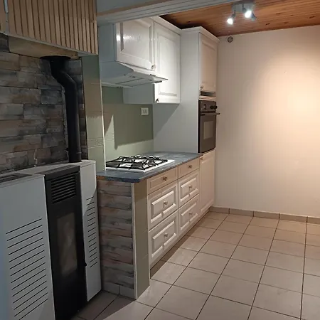 Des 3 Fontaines Casa de Férias *